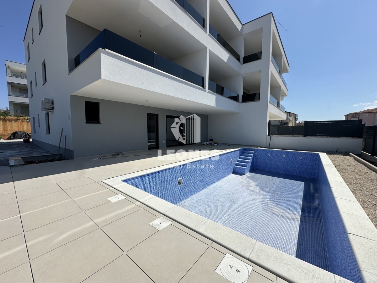 Appartamento con piscina in un'ottima posizione a Cittanova
