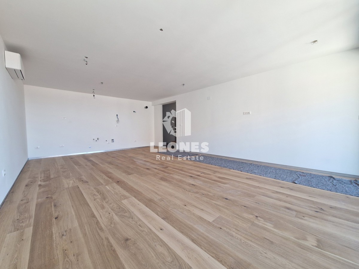Appartamento di alta qualità con vista mare in un'ottima posizione a Umag - Umago