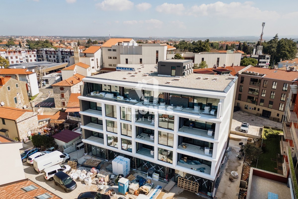Appartamento di alta qualità con vista mare in un'ottima posizione a Umag - Umago