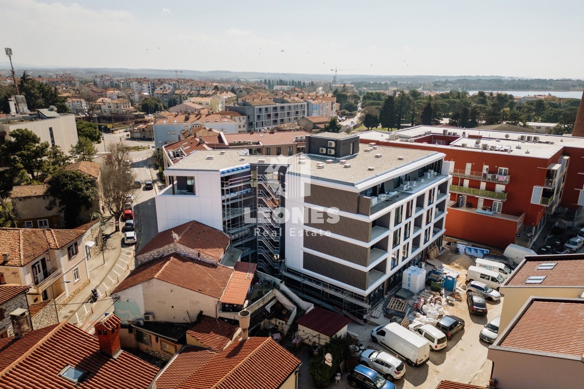 Appartamento di alta qualità con vista mare in un'ottima posizione a Umag - Umago