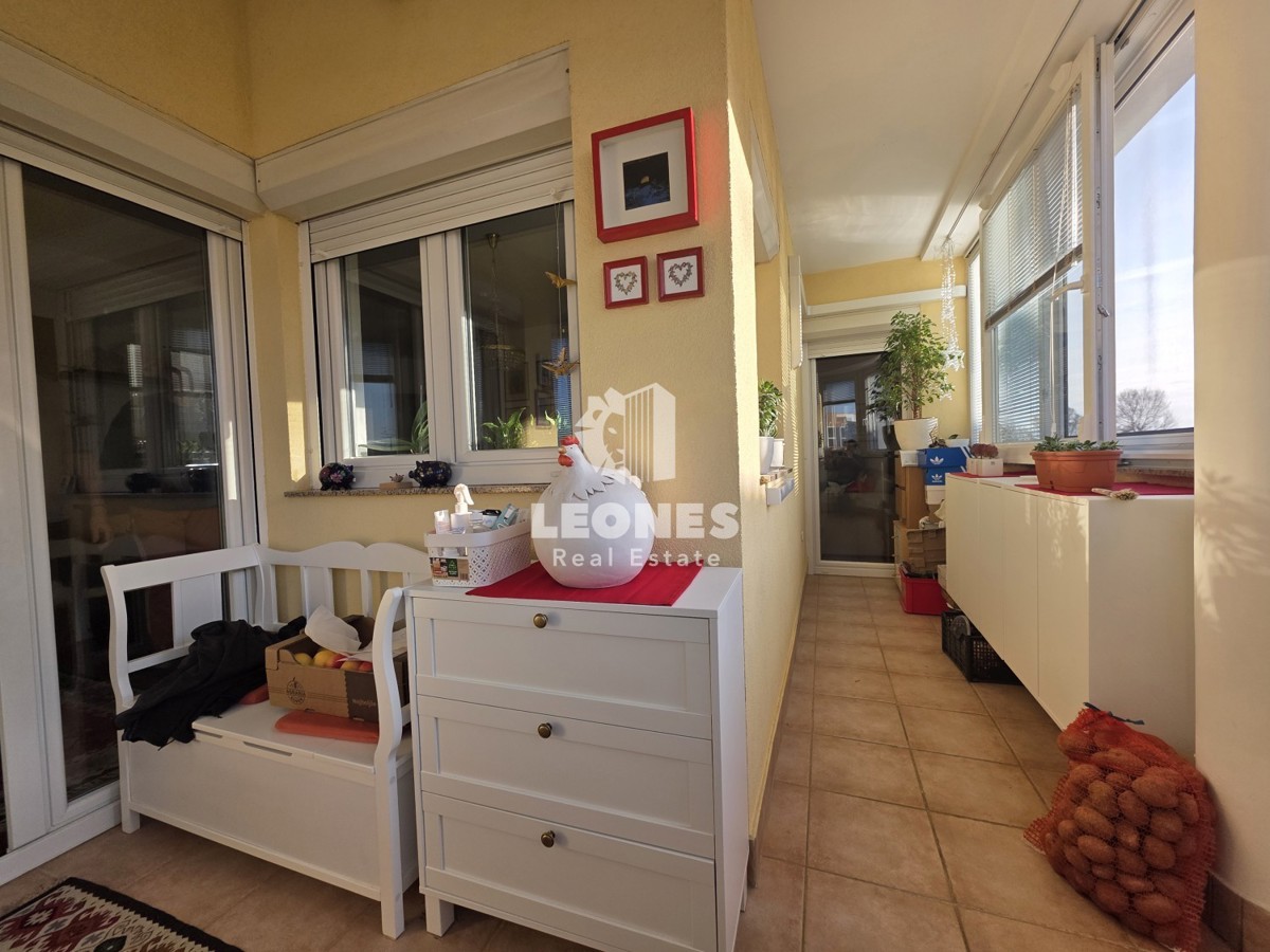Appartamento duplex con posto auto in garage a Umag - Umago