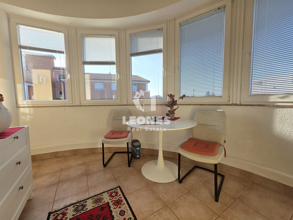 Appartamento duplex con posto auto in garage a Umag - Umago