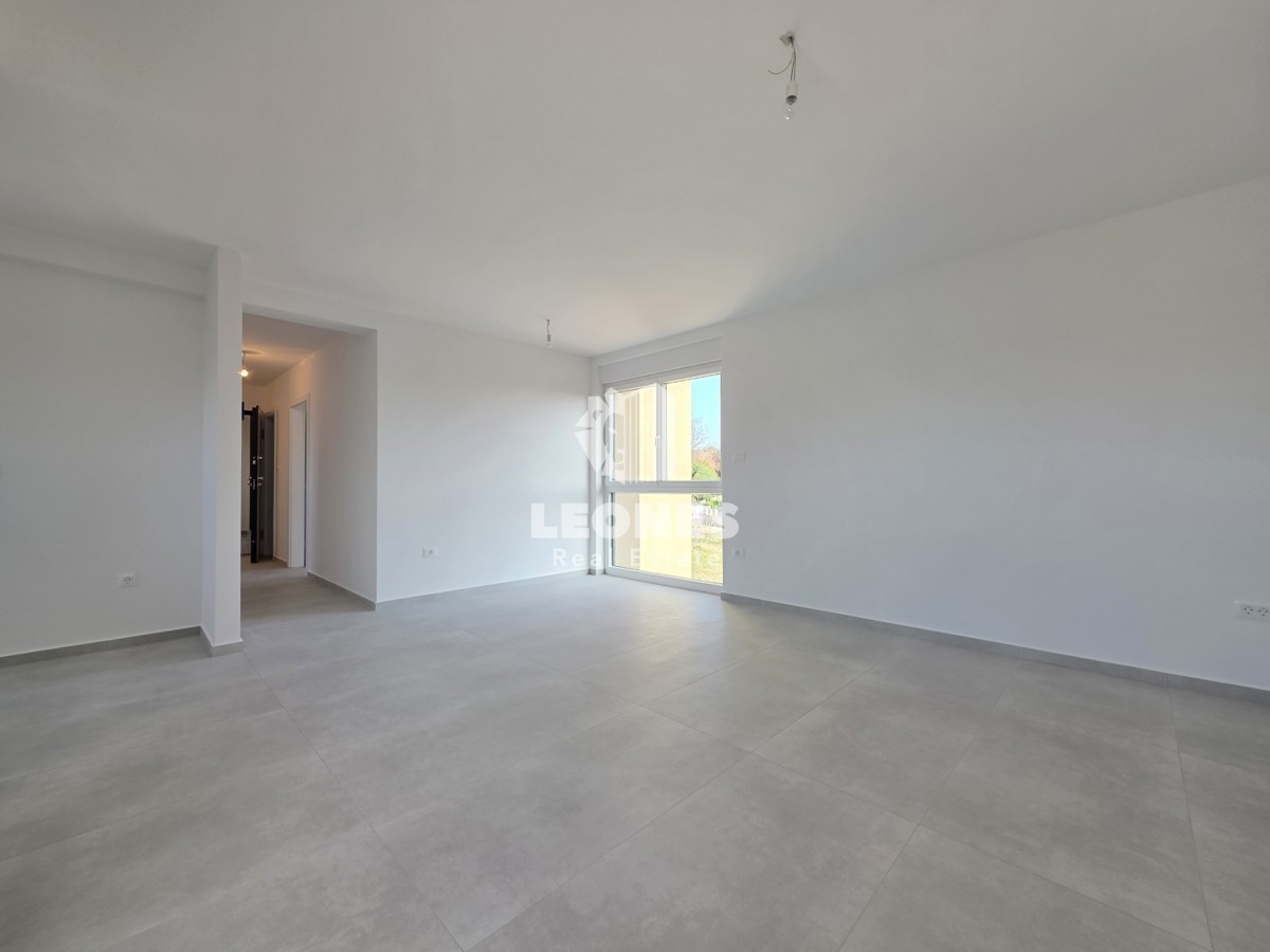 Appartamento al primo piano in un edificio di nuova costruzione di qualità a Vabriga - Tar