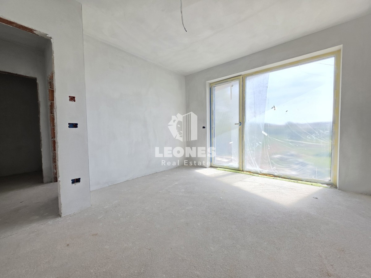 Casa bifamiliare in un ambiente tranquillo vicino a Umag - Umago, Lovrečica