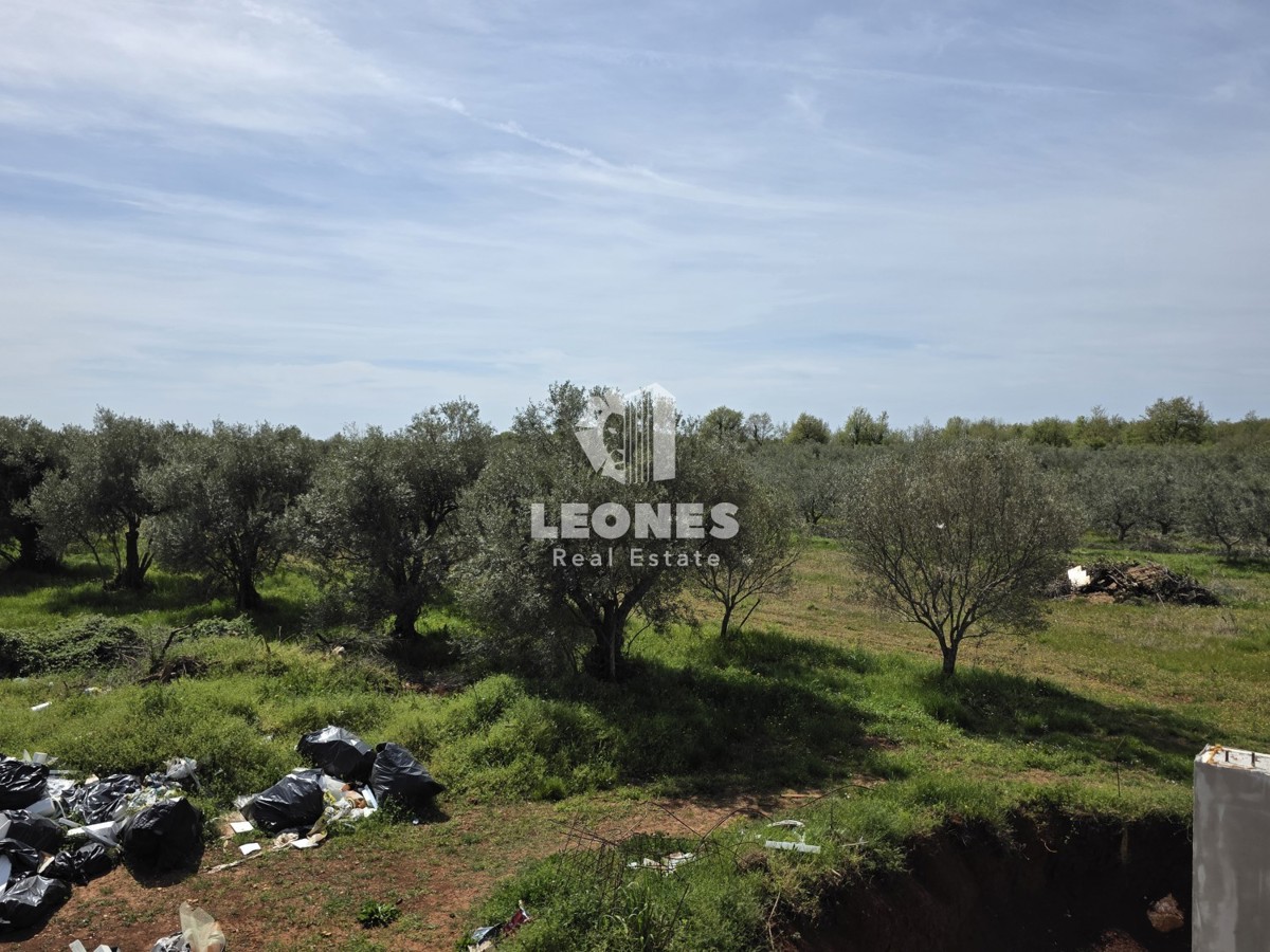 Casa bifamiliare in un ambiente tranquillo vicino a Umag - Umago, Lovrečica