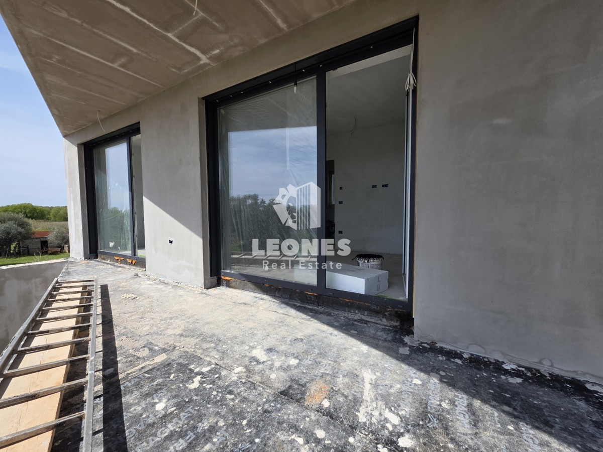 Casa bifamiliare in un ambiente tranquillo vicino a Umag - Umago, Lovrečica