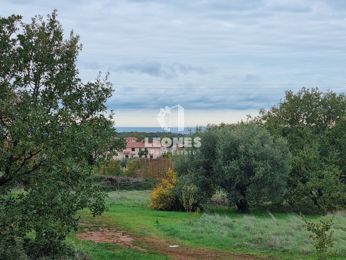 Terreno edificabile con vista mare a Poreč - Parenzo