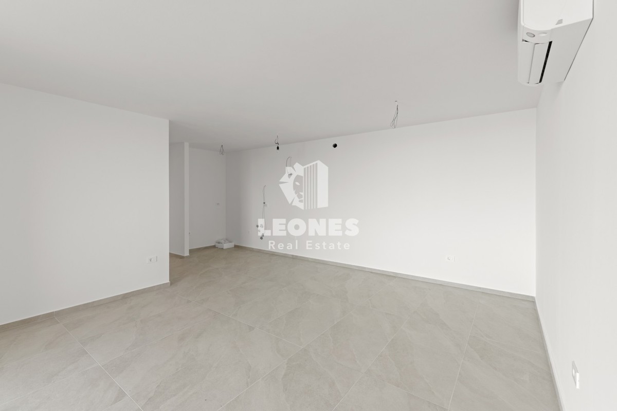 Appartamento di qualità con vista mare e ascensore in un nuovo edificio a Cittanova