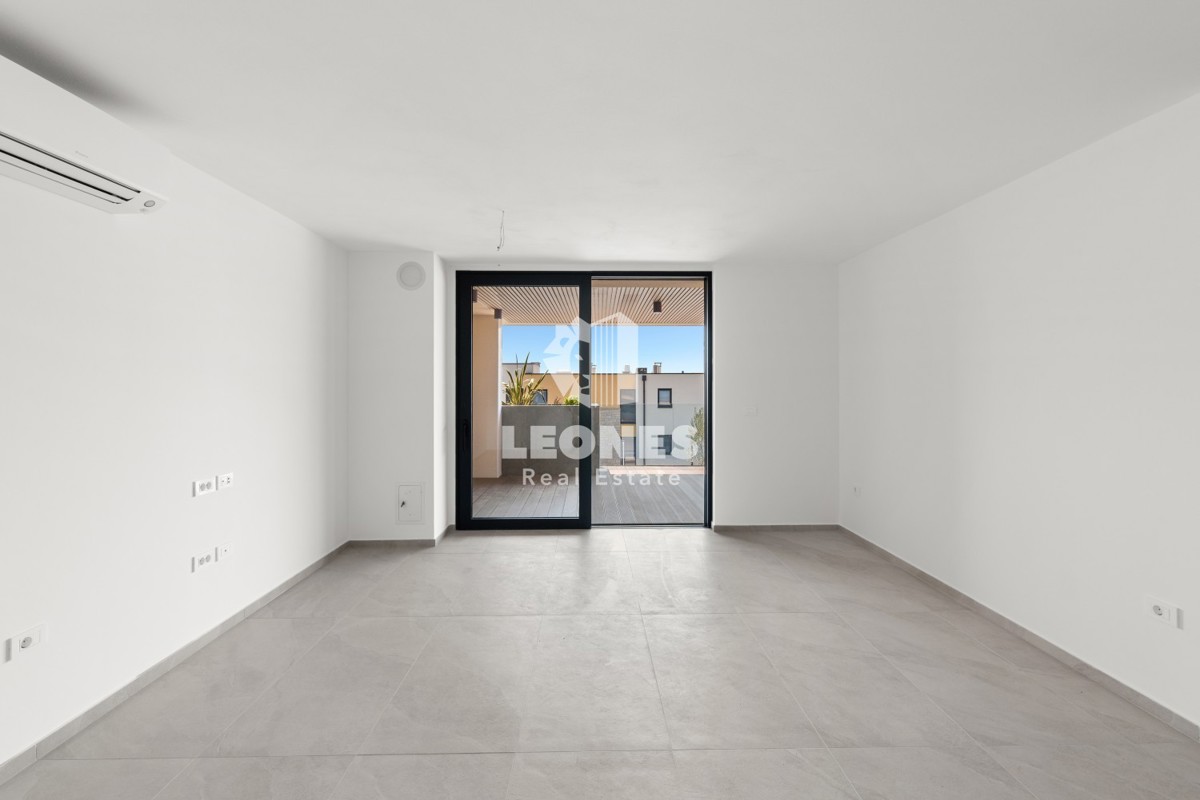 Appartamento di qualità con vista mare e ascensore in un nuovo edificio a Cittanova