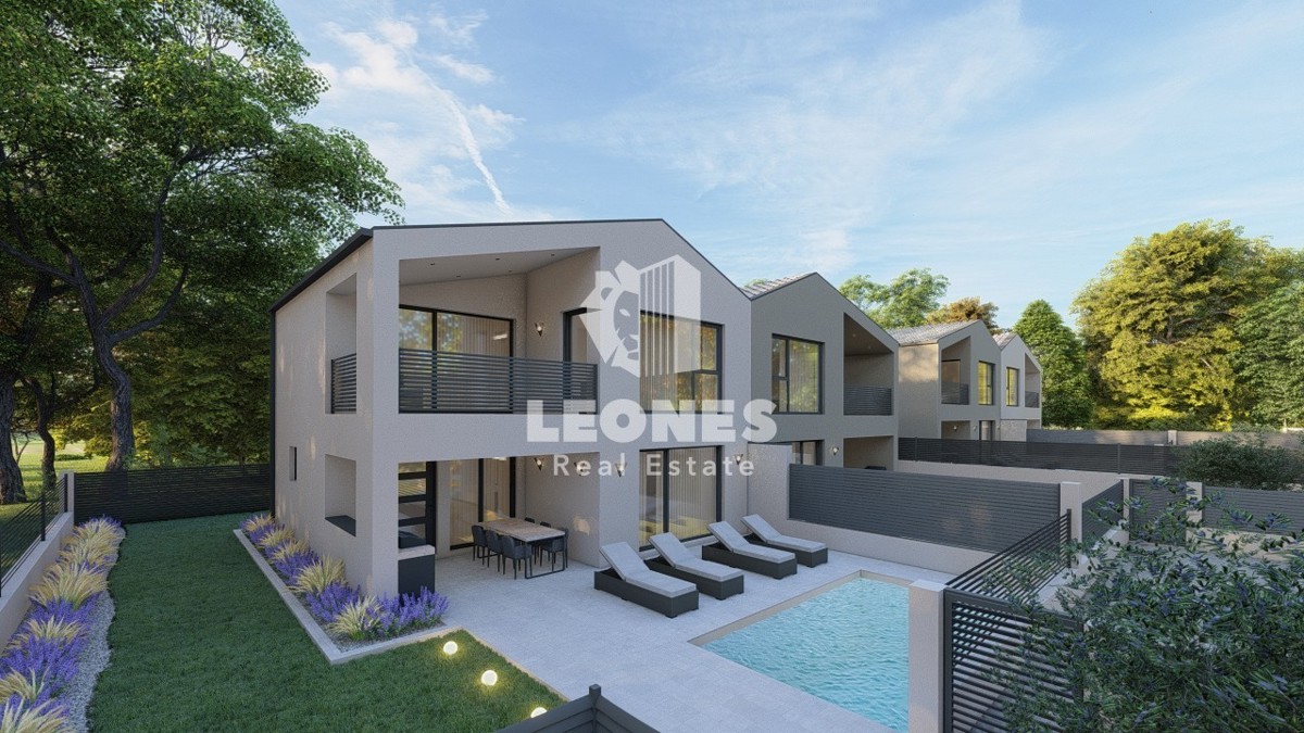 Casa bifamiliare con piscina a Buje - Buie
