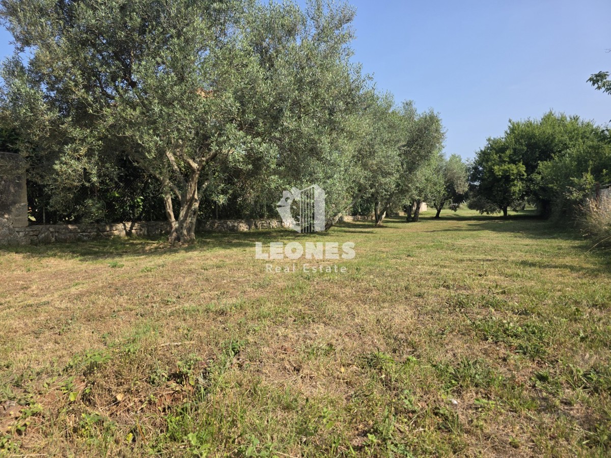 Terreno edificabile vicino a Umag - Umago