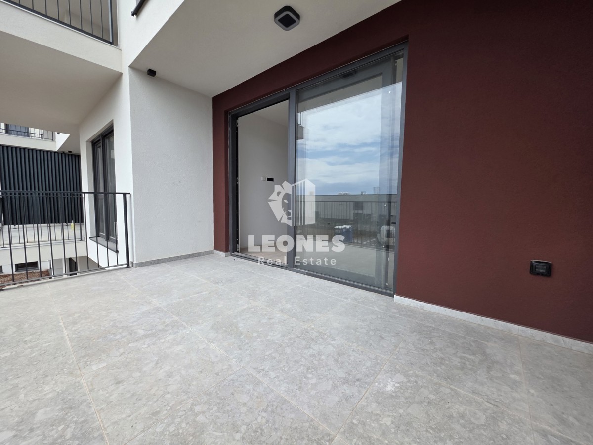 Appartamento al primo piano di un nuovo edificio di qualità a Umag - Umago