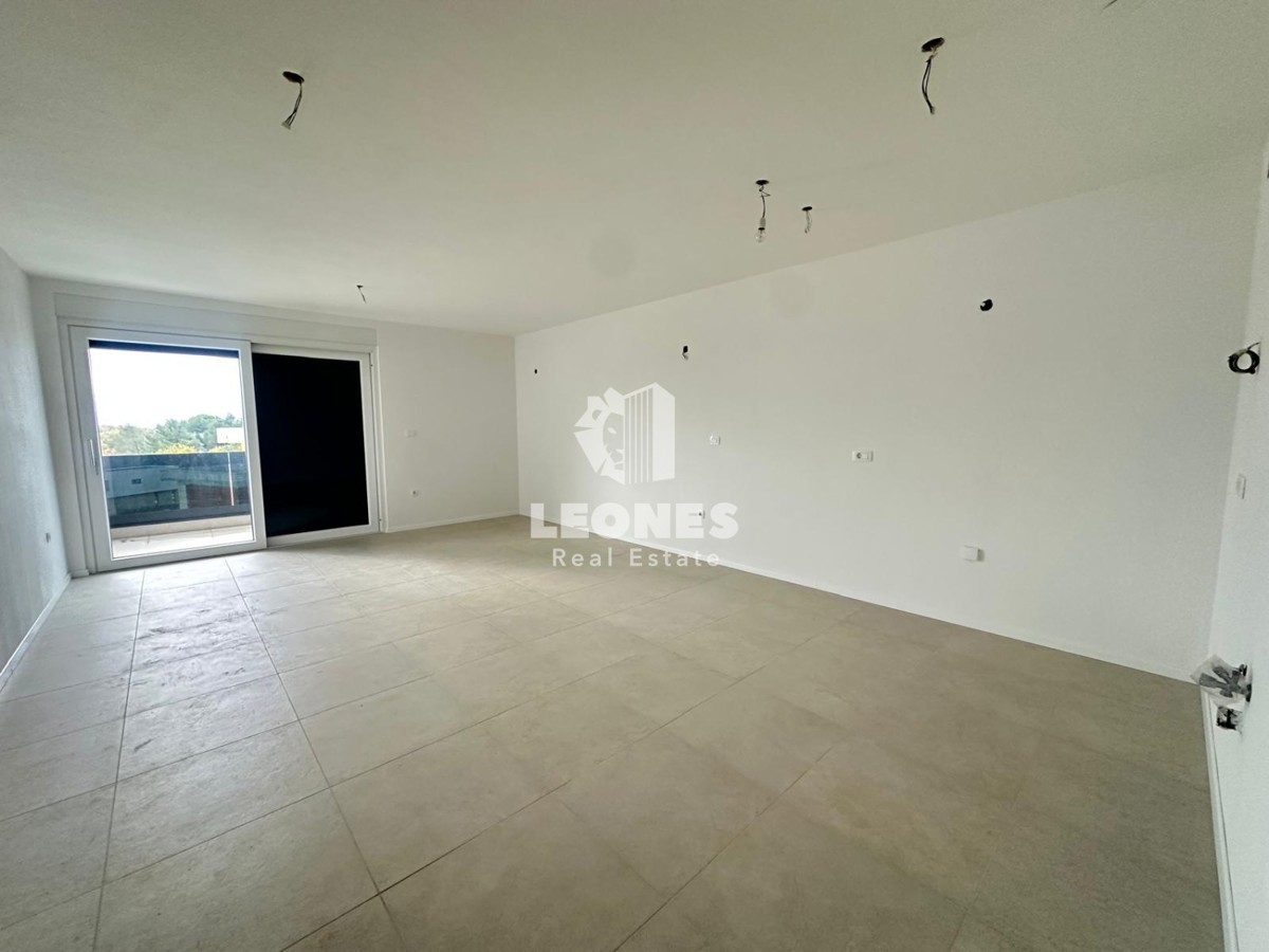 Confortevole appartamento in un moderno palazzo di nuova costruzione con ascensore a soli 700 metri dal mare