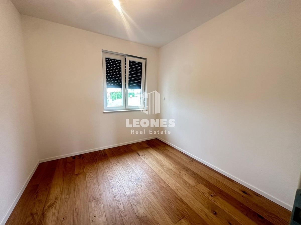 Confortevole appartamento in un moderno palazzo di nuova costruzione con ascensore a soli 700 metri dal mare