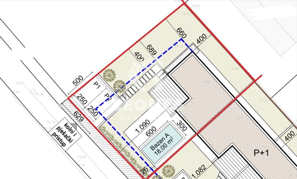 Casa di qualità con piscina in una posizione tranquilla a Cittanova