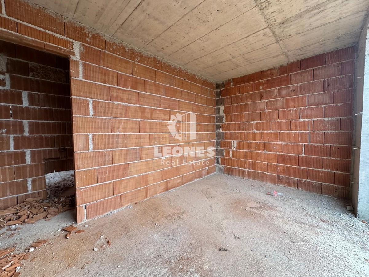 Casa di qualità con piscina in una posizione tranquilla a Cittanova