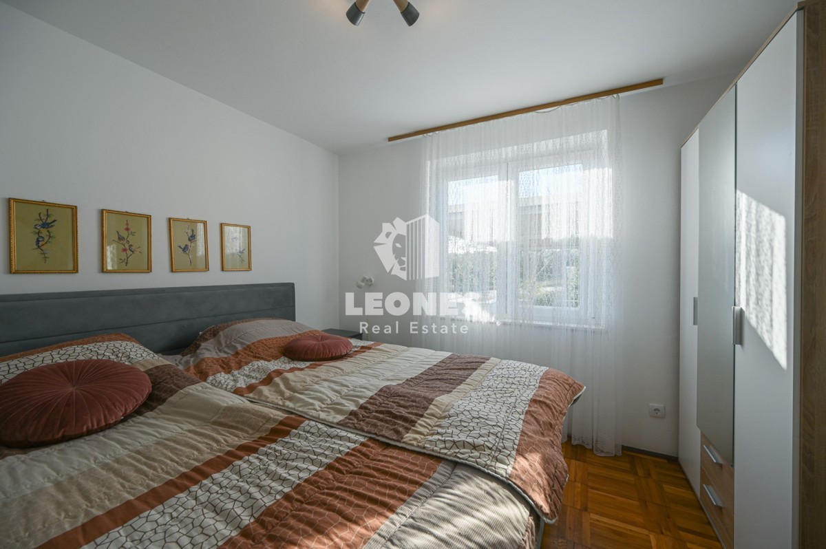 Casa bifamiliare a soli 250 metri dal mare nei dintorni di Umago