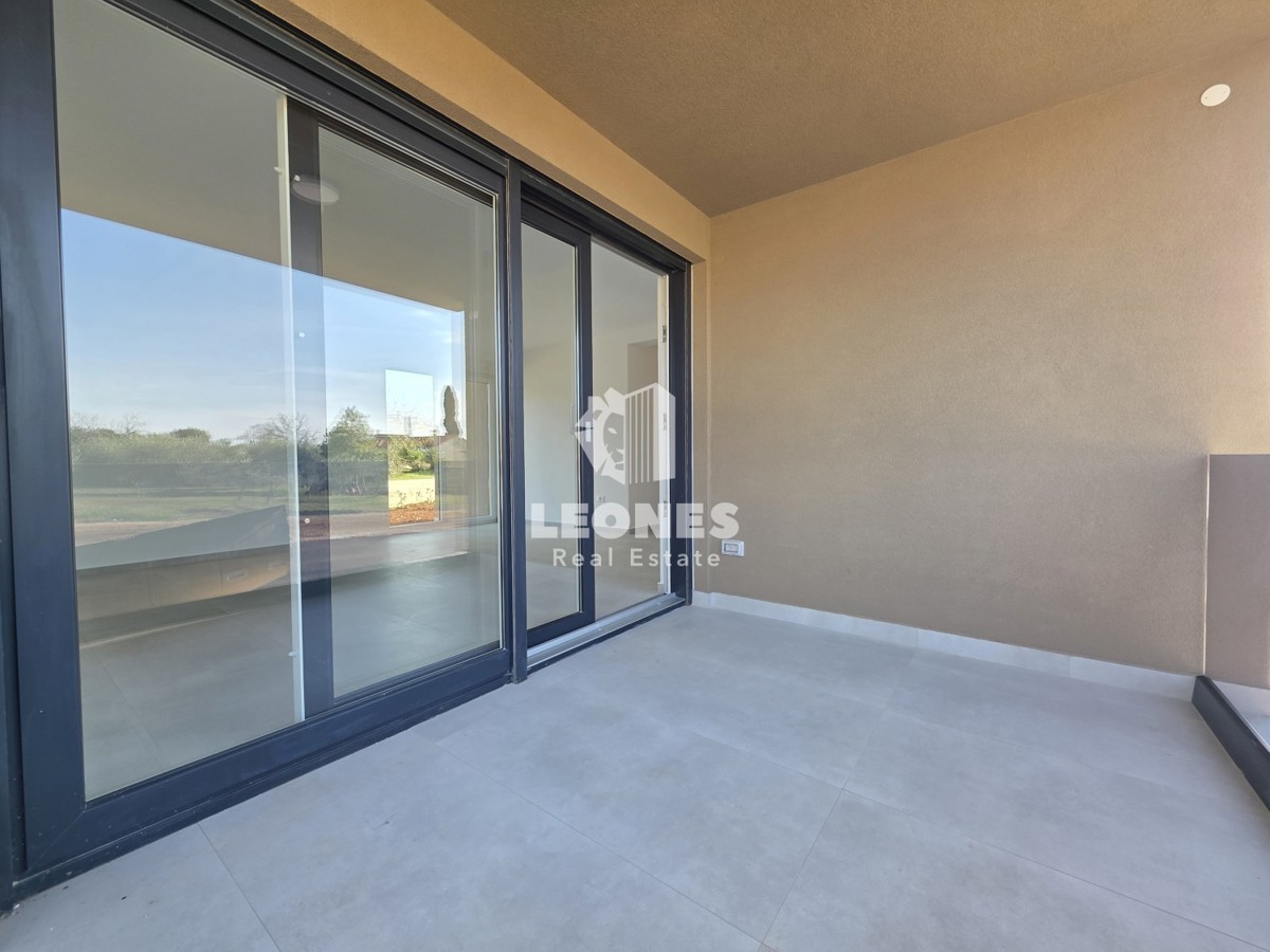 Appartamento al piano terra con giardino in un edificio di nuova costruzione di qualità a Vabriga, vicino a Poreč -  Parenzo