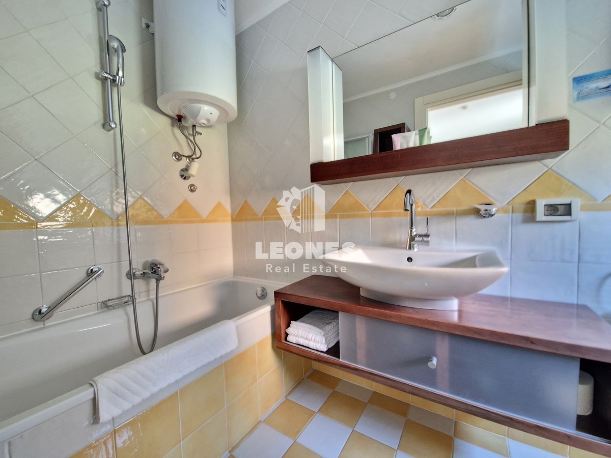 Confortevole appartamento con vista sul mare vicino a Umag - Umago, Crveni Vrh