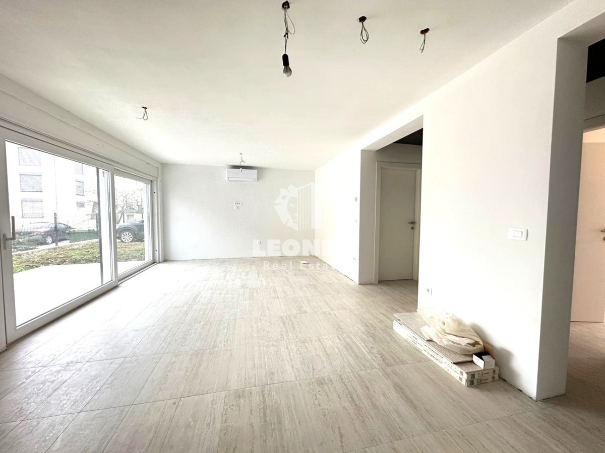 Appartamento in una nuova costruzione con cortile a Cittanova