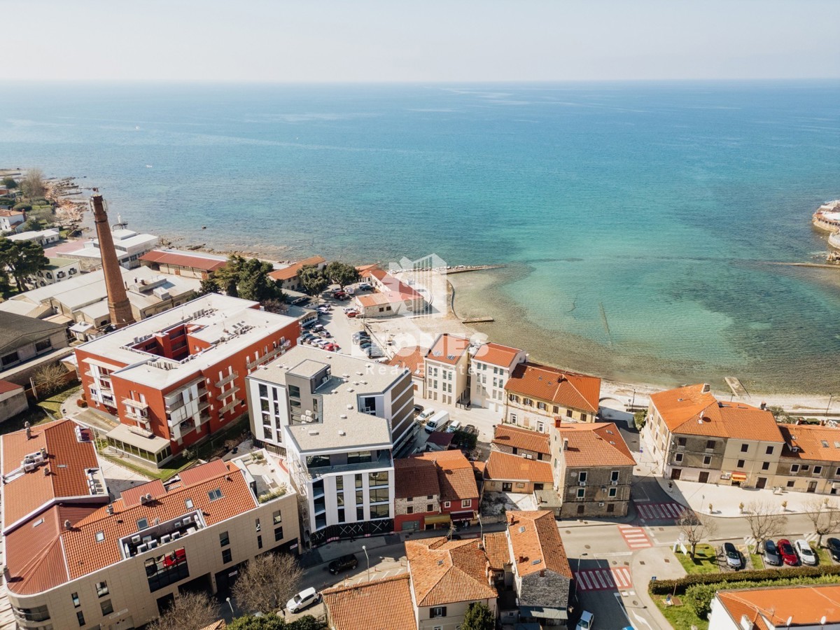 Appartamento di qualità a pochi passi dal mare, dalla spiaggia e dal centro di Umag - Umago