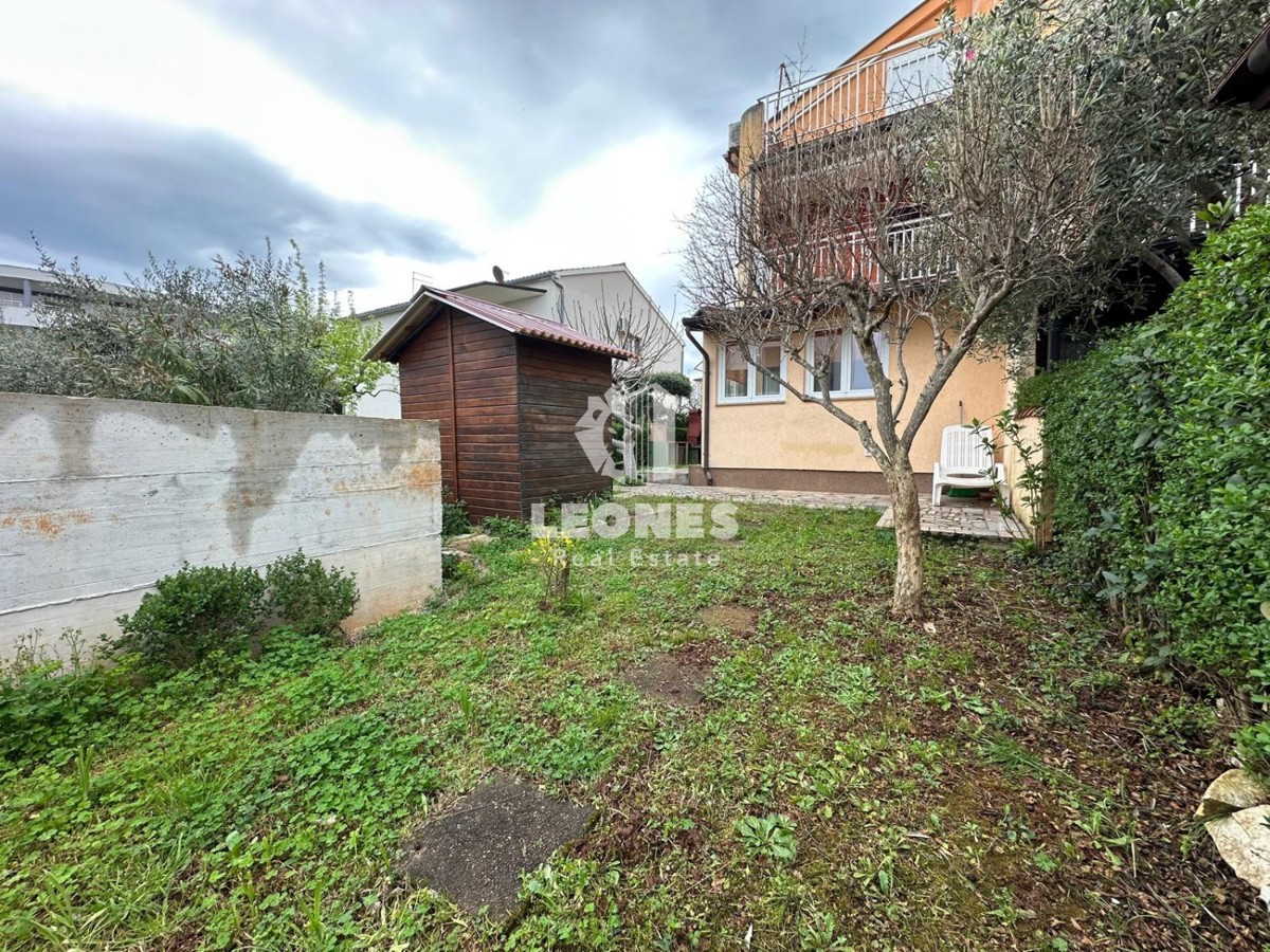 Appartamento al piano terra con giardino a soli 600 metri dal mare a Cittanova