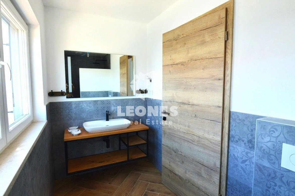 Casa con piscina e vista mare nelle vicinanze di Poreč - Parenzo