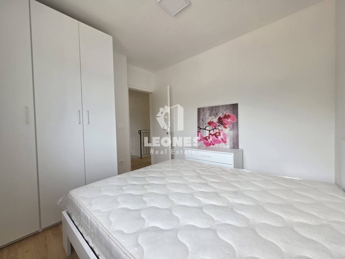 Appartamento duplex con giardino vicino a Umag - Umago