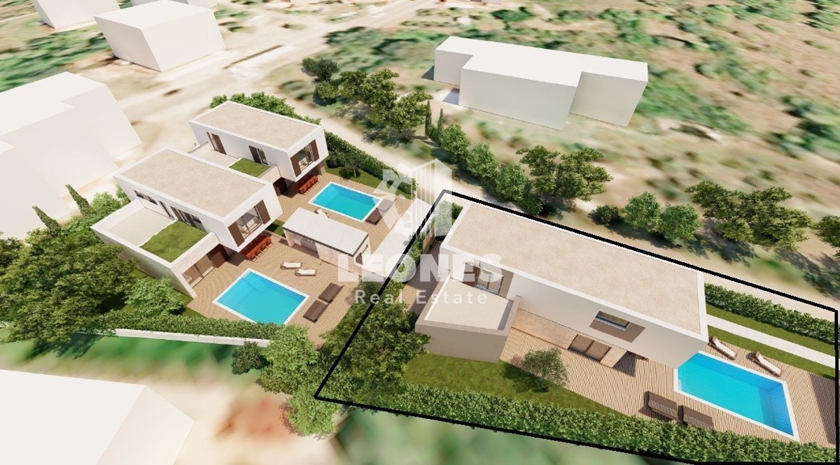 Terreno edificabile con utenze pagate vicino a Umago