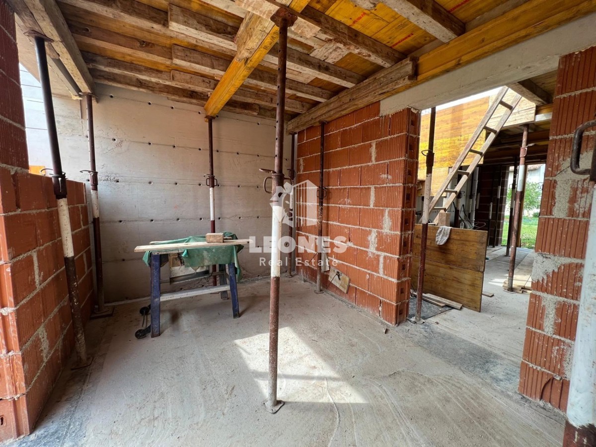 Casa bifamiliare di qualità nelle vicinanze di Parenzo