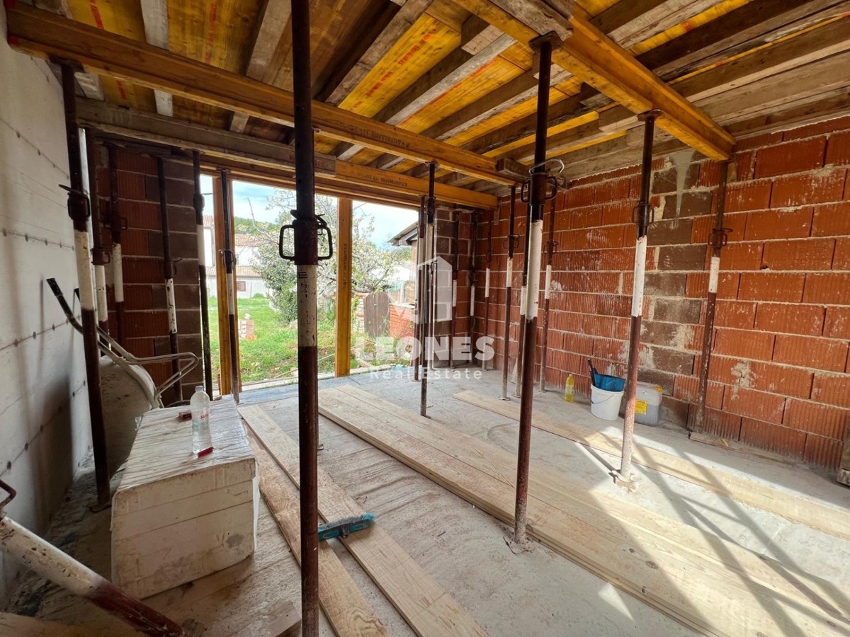 Casa bifamiliare di qualità nelle vicinanze di Parenzo