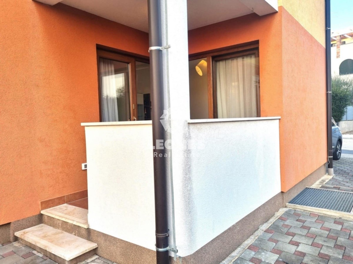 Appartamento al piano terra di un edificio in un'ottima posizione a Cittanova