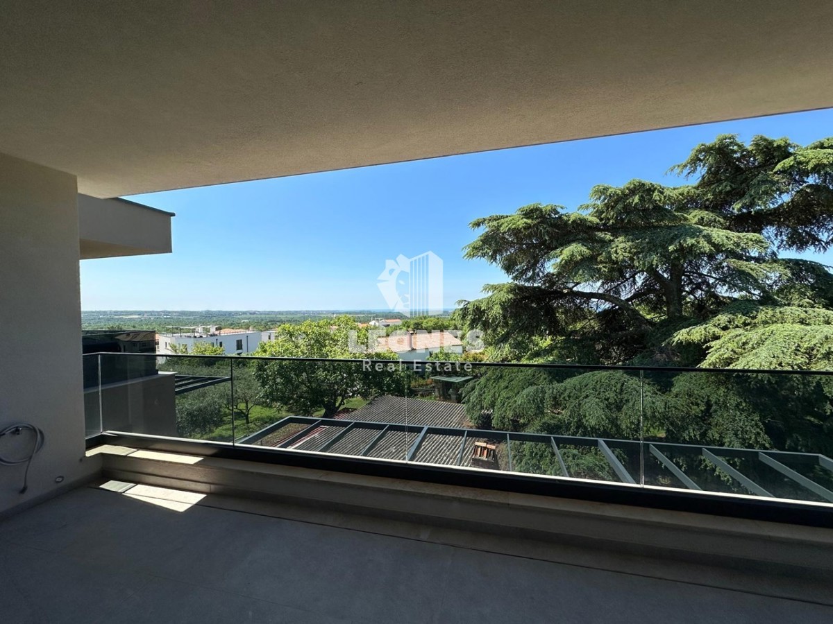 Appartamento a due piani con vista mare in posizione tranquilla a Tar