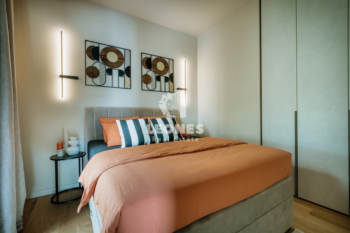 Casa bifamiliare completamente attrezzata con piscina a soli 700 metri dal mare a Vabriga