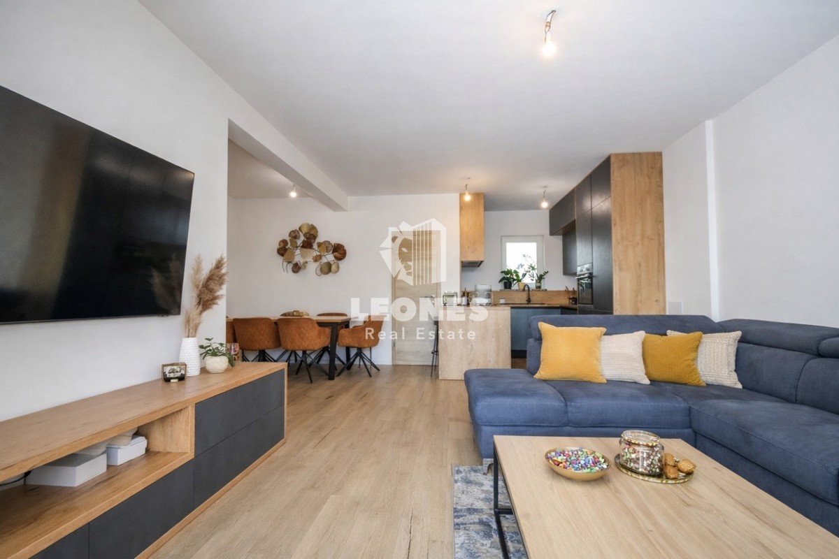 Casa bifamiliare vicino a Tar - Torre