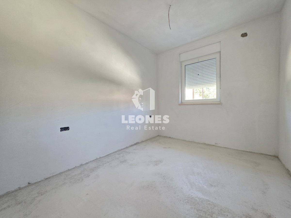 Casa bifamiliare moderna con piscina nelle vicinanze di Umag - Umag