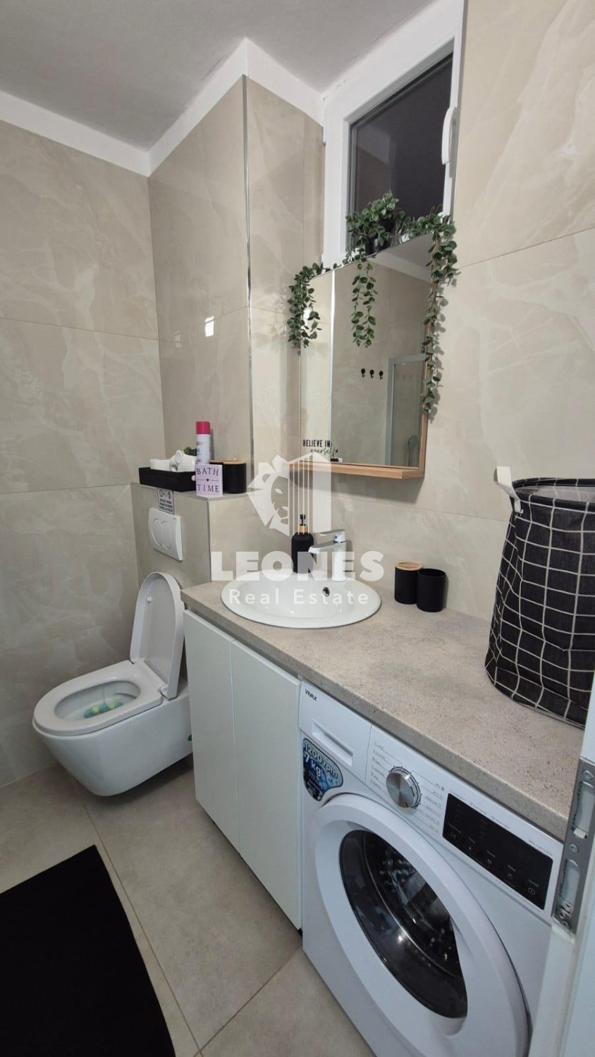 Appartamento ristrutturato con giardino vicino al mare a Novigrad