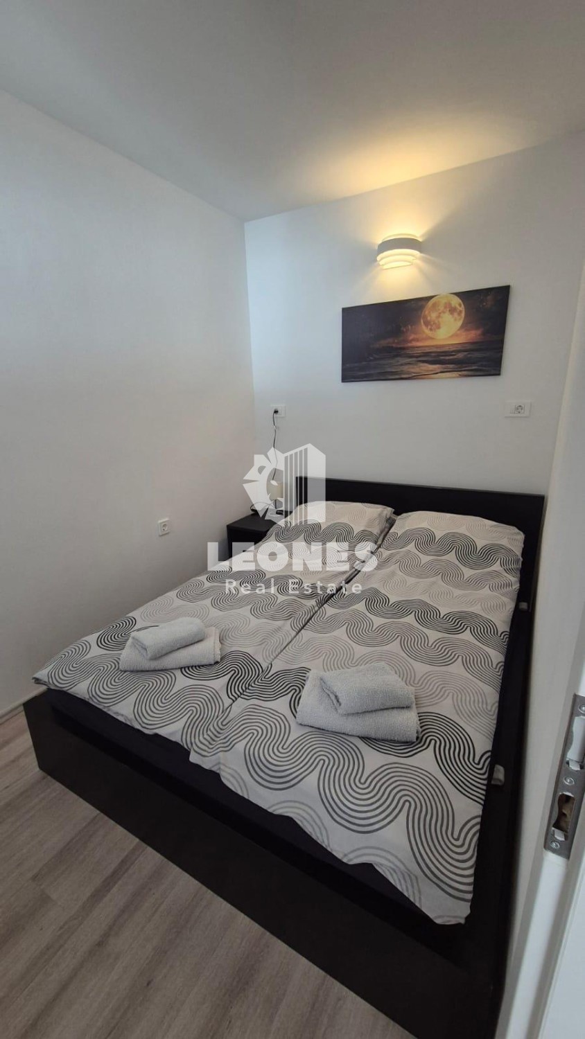 Appartamento ristrutturato con giardino vicino al mare a Novigrad