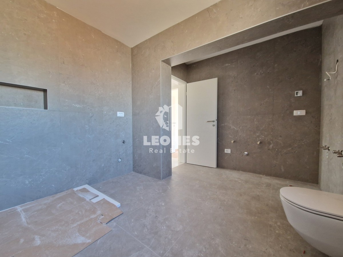 Appartamento trilocale con vista sul mare nelle vicinanze di Umag - Umago