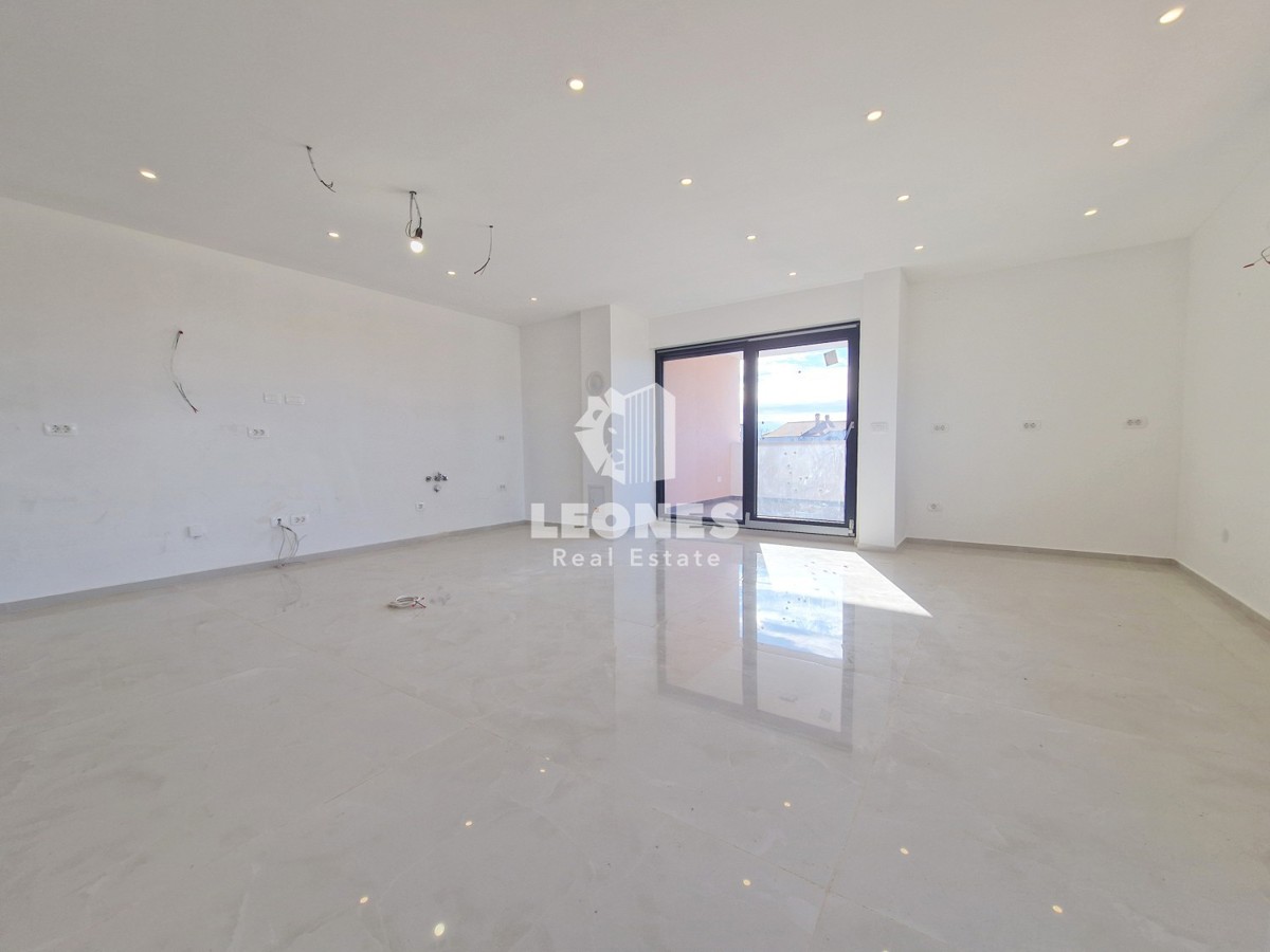 Appartamento trilocale con vista sul mare nelle vicinanze di Umag - Umago