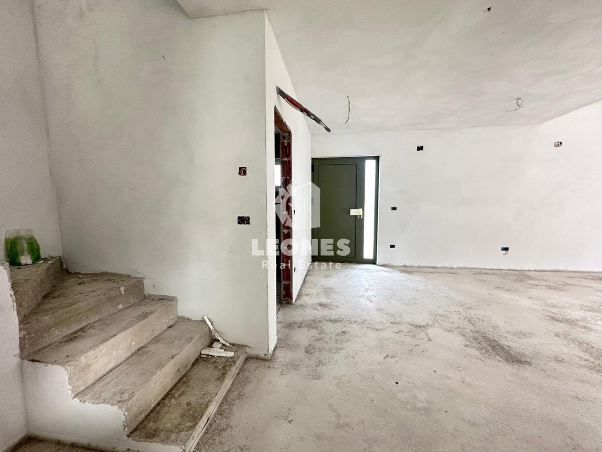 Bella casa indipendente in stile rustico nei pressi di Verteneglio