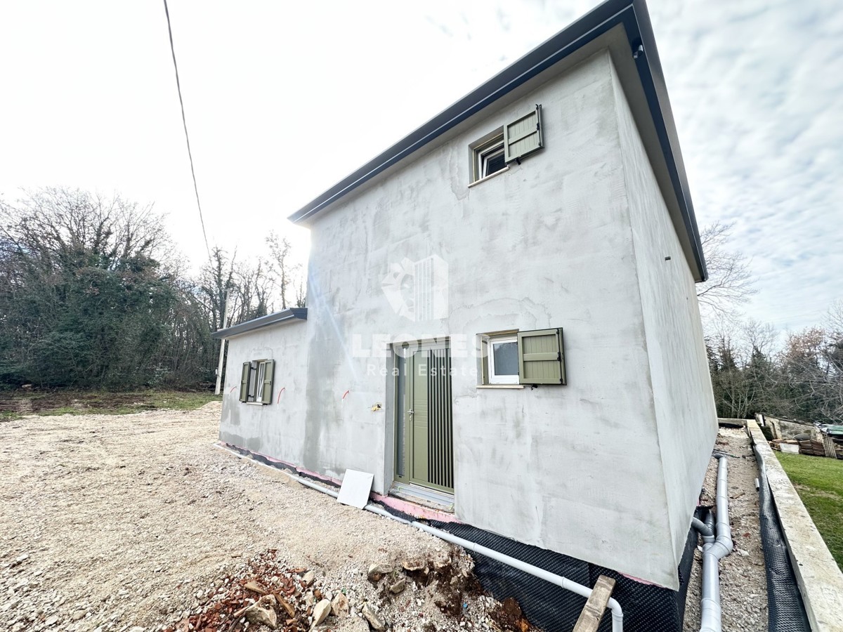 Bella casa indipendente in stile rustico nei pressi di Verteneglio