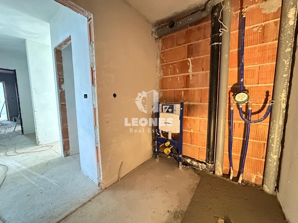 Appartamento al primo piano con vista mare e ascensore in una nuova palazzina a Tar