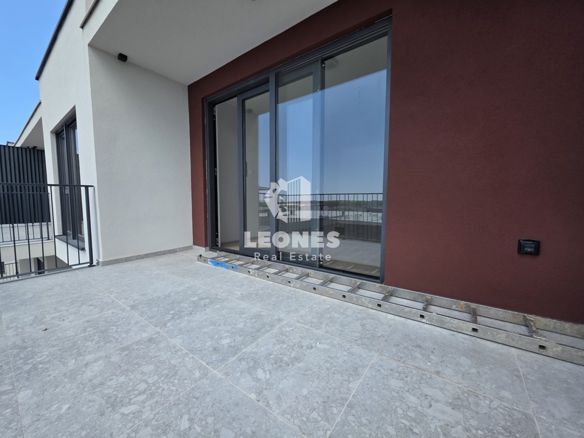 Appartamento al terzo piano di un edificio di nuova costruzione di qualità a Umag - Umago