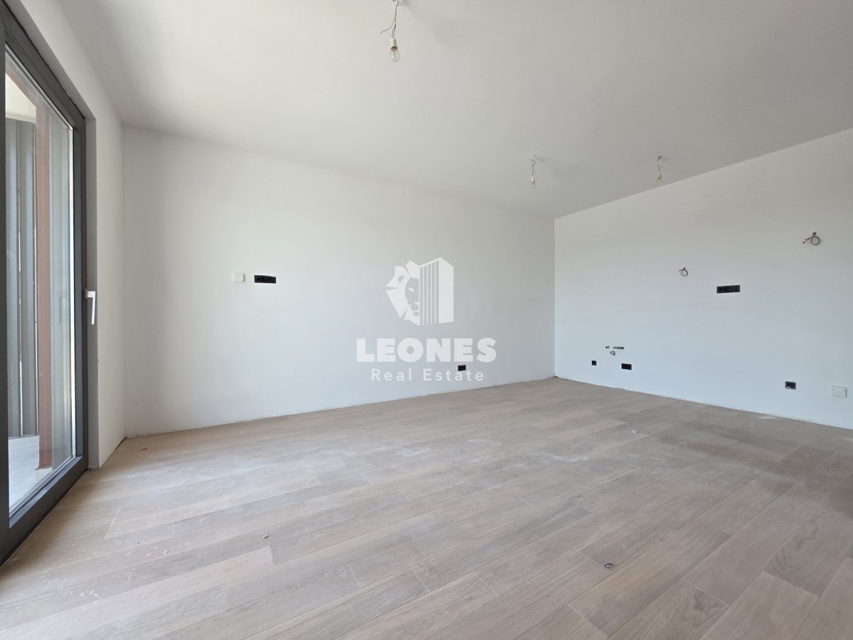 Appartamento in un edificio di qualità a Umag - Umago