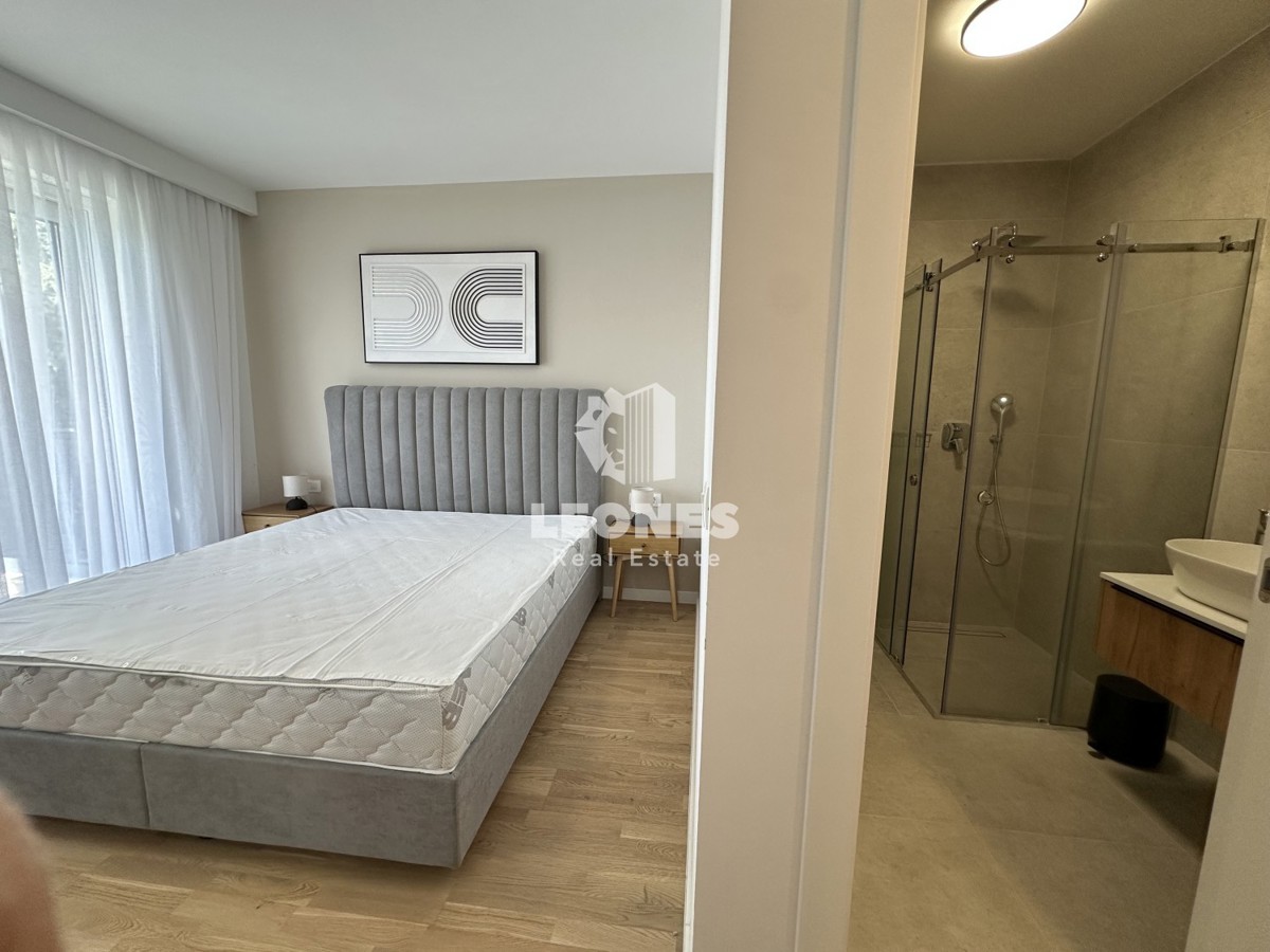 Appartamento duplex di alta qualità con piscina, completamente attrezzato a Tar