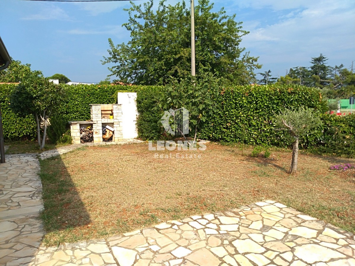 Casa in prima fila al mare a Lovrečica - San Lorenzo, dintorni di Umago