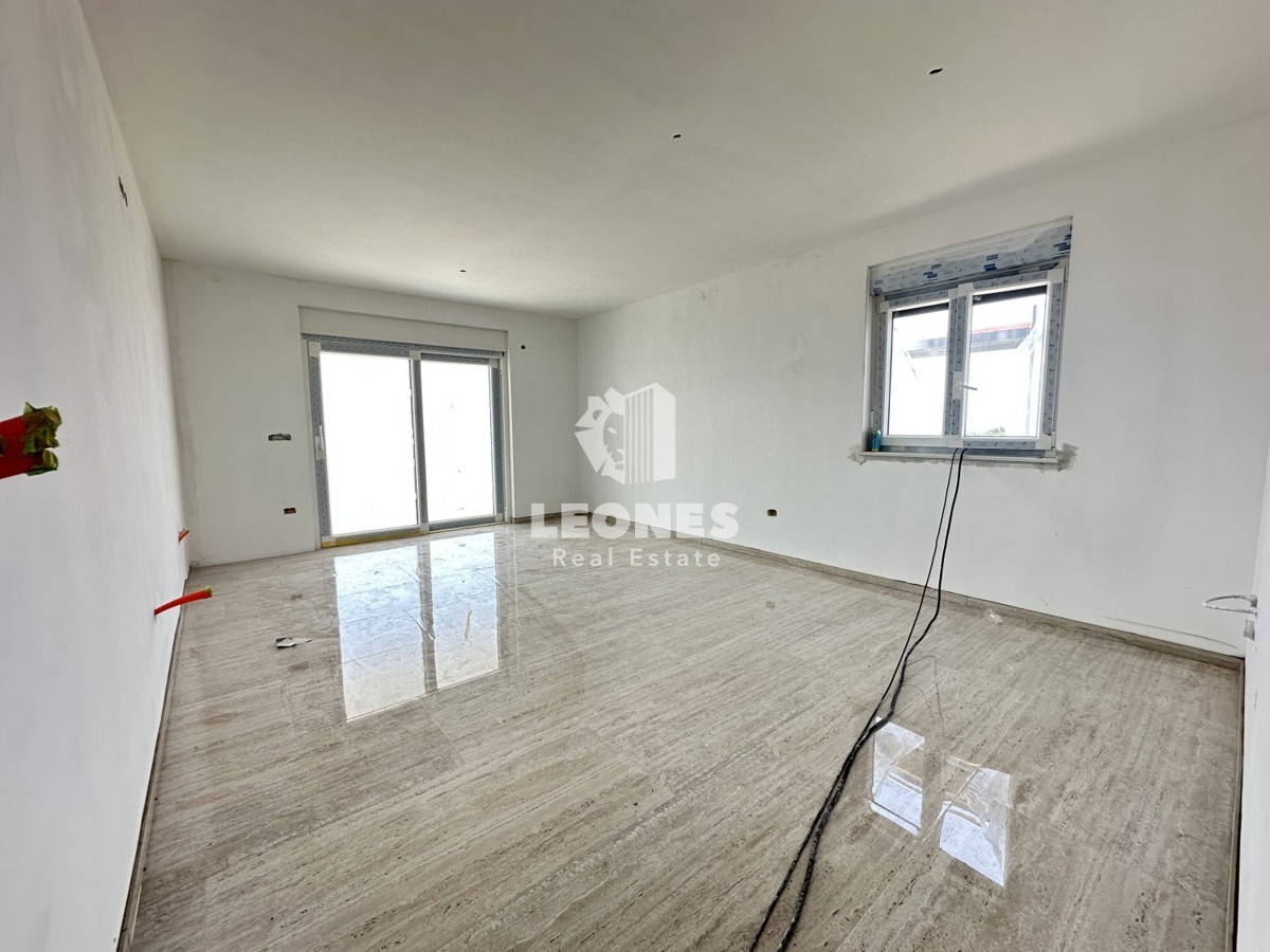 Moderno appartamento in un nuovo edificio di qualità con vista mare a Cittanova