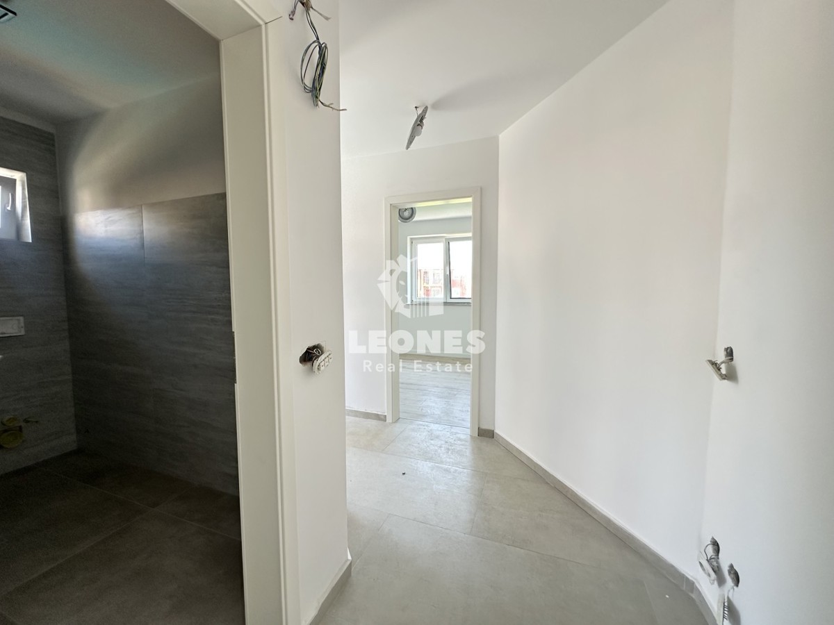 Appartamento al piano terra con giardino e vista mare a Parenzo