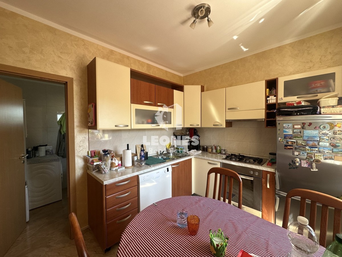 Casa indipendente con terreno edificabile a Verteneglio